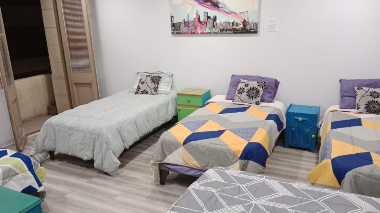Hostal Mancora Monjitas 755 Hotel Santiago de Chile Eksteriør billede
