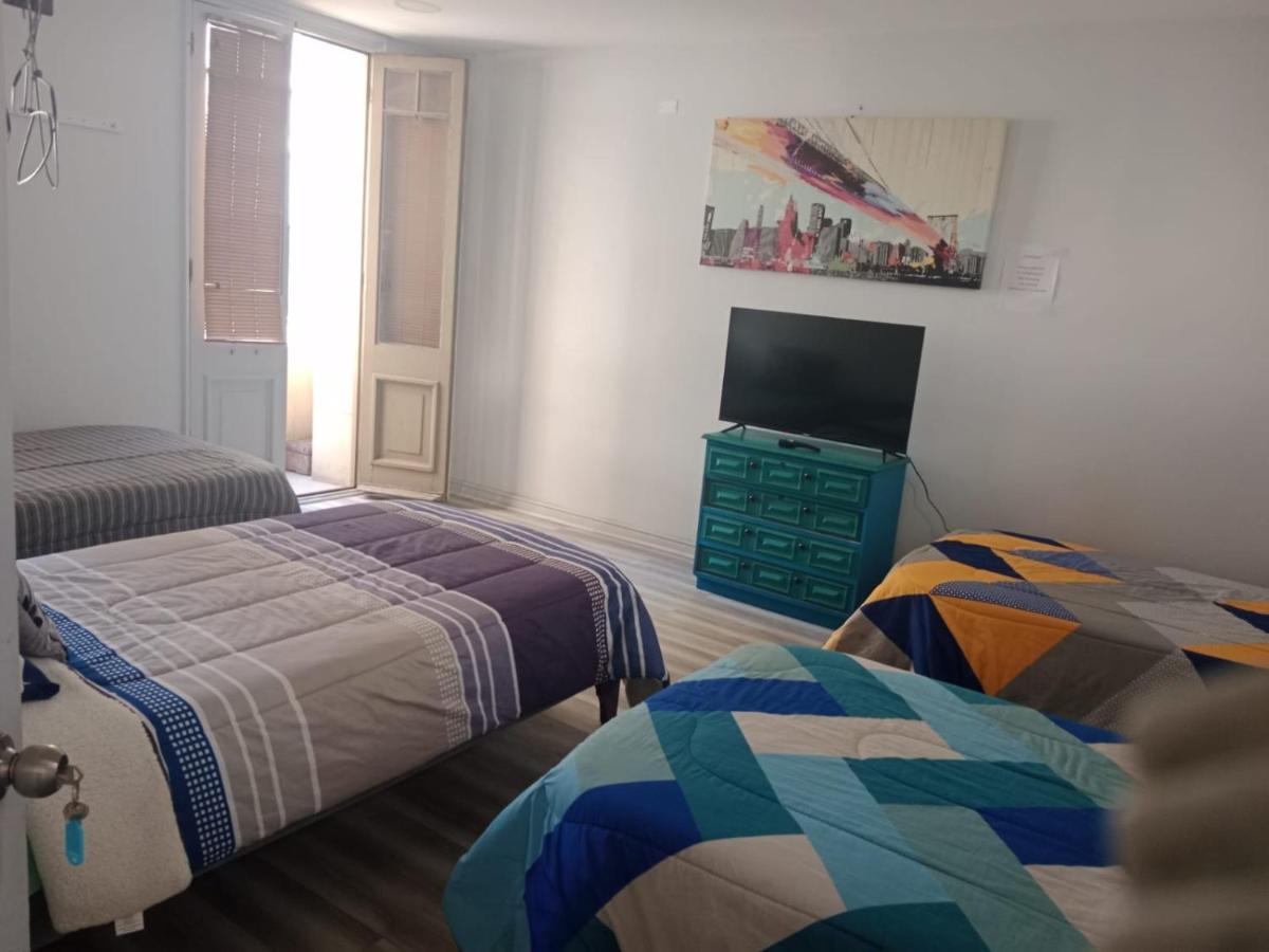 Hostal Mancora Monjitas 755 Hotel Santiago de Chile Eksteriør billede